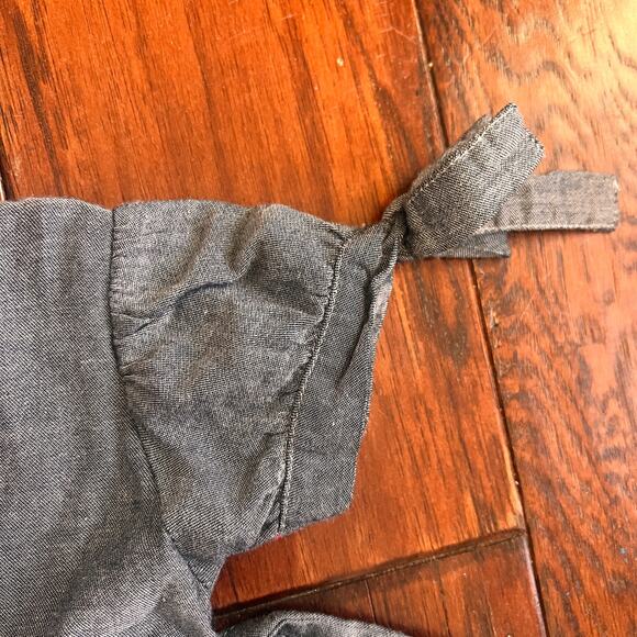 Well Dressed Wolf Meg Tunic 18m Gray Chambray Ruffle Holiday *See Flaws* - Picture 12 of 13